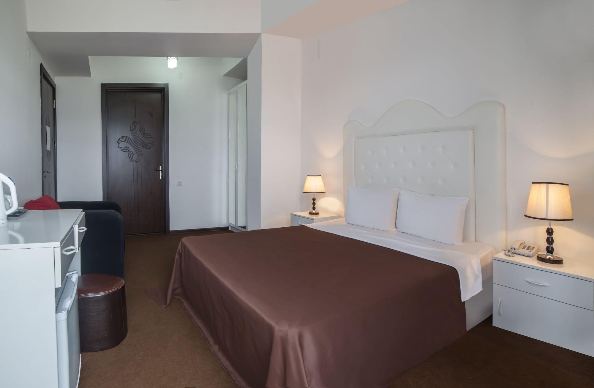 Hotel Grand Palace Tbilisi Exterior photo
