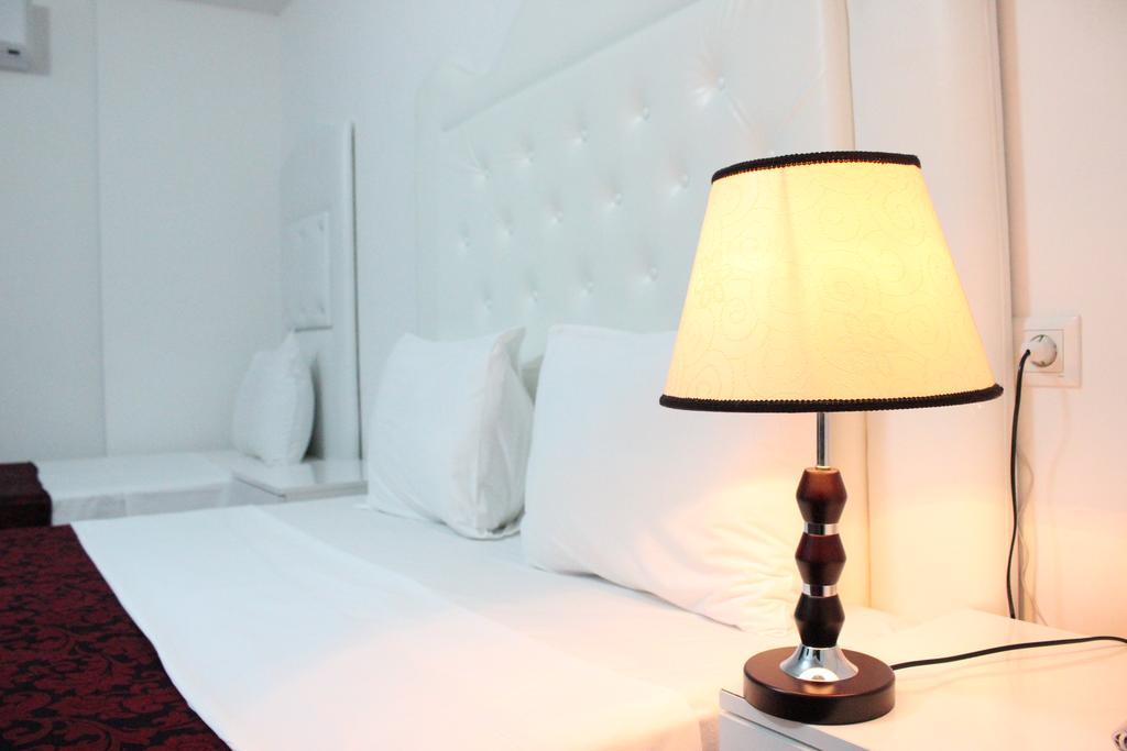 Hotel Grand Palace Tbilisi Room photo