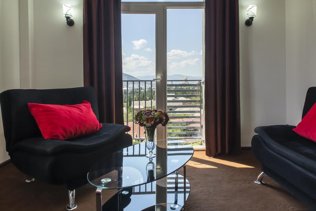 Hotel Grand Palace Tbilisi Exterior photo